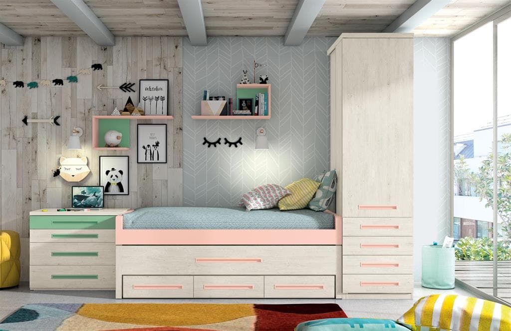 Mobiliario de interior y exterior en Zas